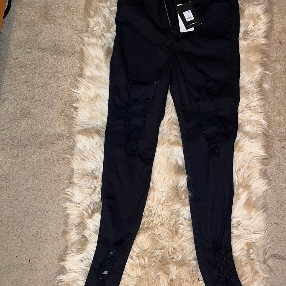 Black Distressed Jeans